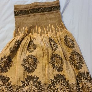 Dress/skirt versatile